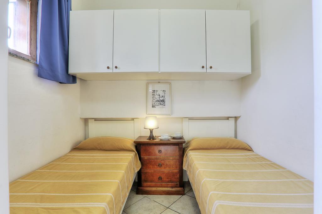 Residence Vacanza Mare Marina di Campo Pokoj fotografie
