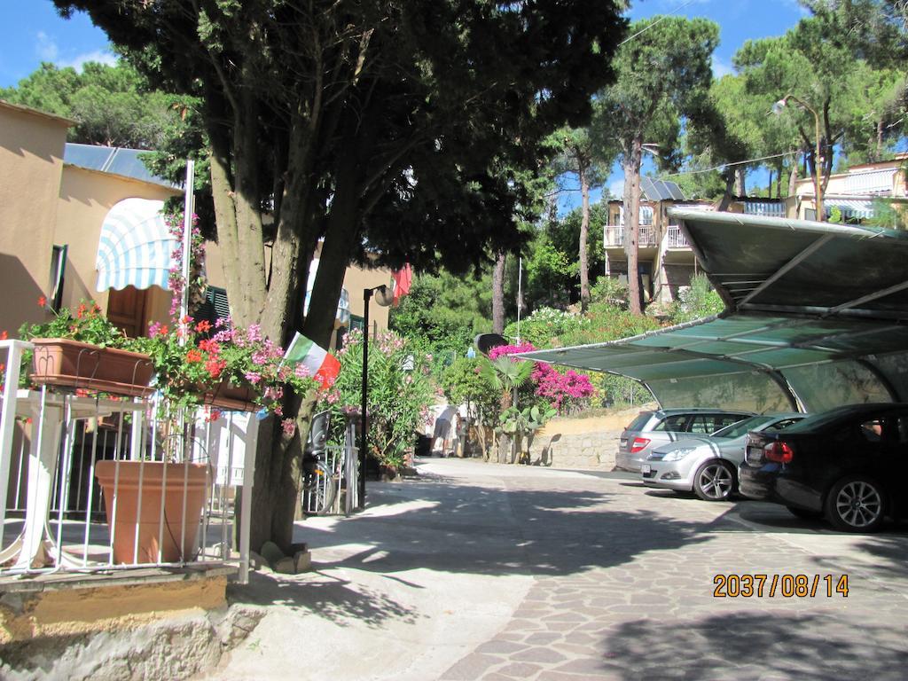 Residence Vacanza Mare Marina di Campo Pokoj fotografie